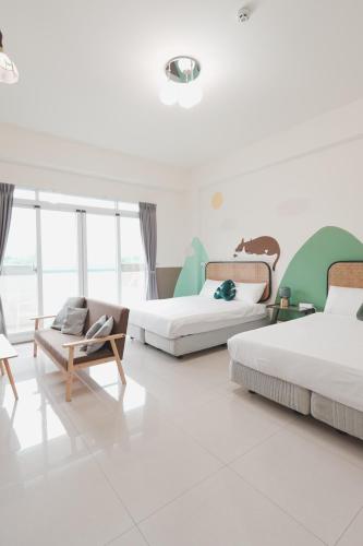 2 double beds