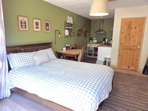 Bristol Little House – khách sạn tại Khac