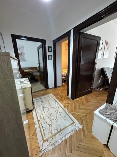 Cozy Skadarlijaa