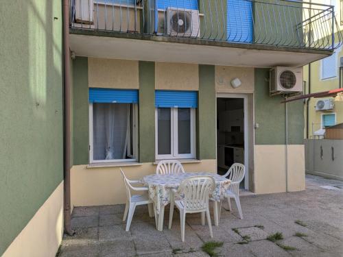 Caorle ground floor property near the sea - image 2