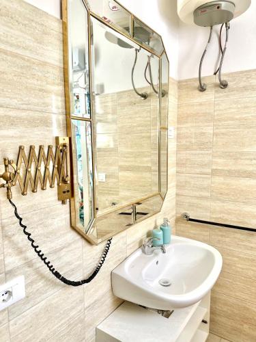 Casa della Nonna - Art & Vintage Rooms 4