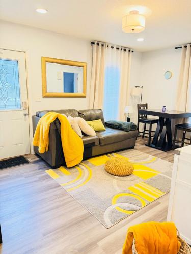 4 Bedroom Home Near MSUM and Concordia