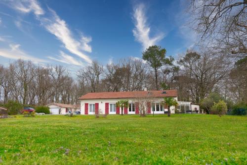 Iekārtas, Exceptionnelle maison familiale avec piscine in Vensac