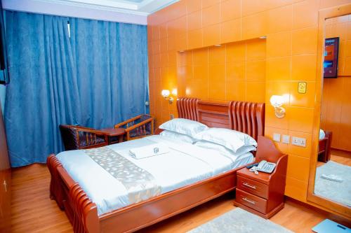 BWAMI DUBAI Hotel in Kigoma