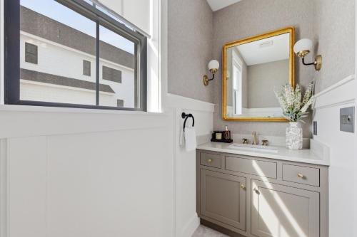 Luxury Coastal Retreat KBK - image 6