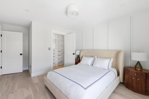 Luxury Coastal Retreat KBK - image 9