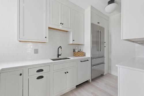 Luxury Coastal Retreat KBK - main image