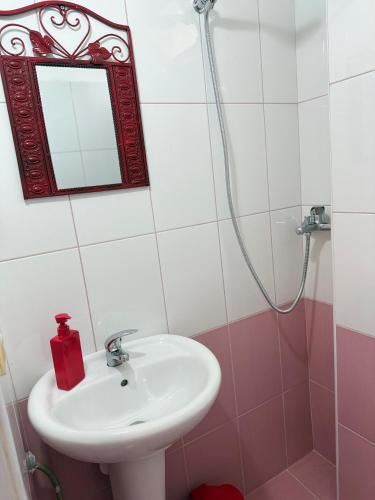 Aphrodite Studio Apartment - image 5