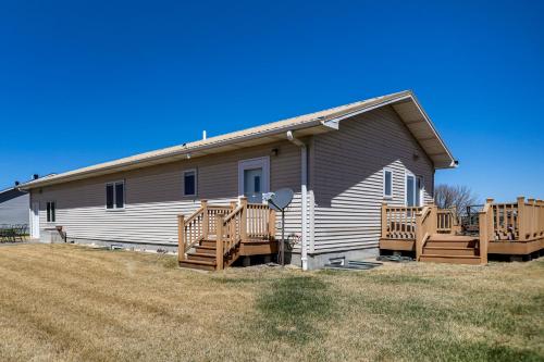 < 1 Mi to Calamus Lake! Group Adventure Base in Sargent