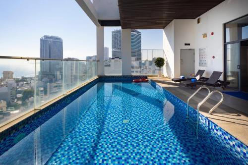 Astica Hotel Nha Trang - 수영장