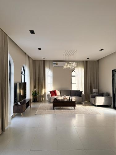 Lava & Luna chalets in Al Hambar