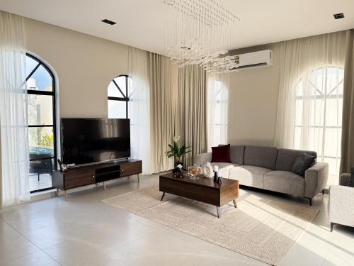Lava & Luna chalets in Al Hambar
