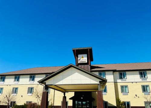 Black Gold Suites Tioga
