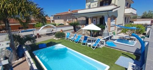  Alloggio del Pescatore e Alloggio del Marinaio con Piscina Palestra Jacuzzi Sauna - All Inclusive in Anzio