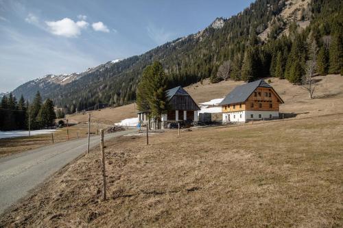 A szálláshely kívülről, Das Detox Almhaus in Pusterwald