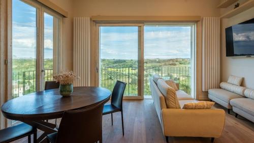 Charming 1800s Tuscan Apartment with Views-Casa Elsa