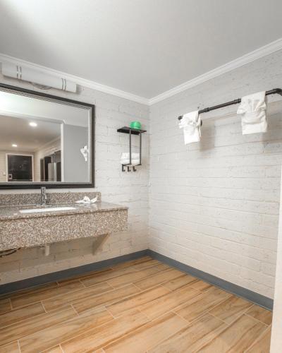 Vannituba, Gateway Inn in Graham (TX)