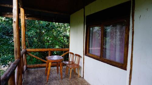Habinyanja Community Lodge in Kanungu