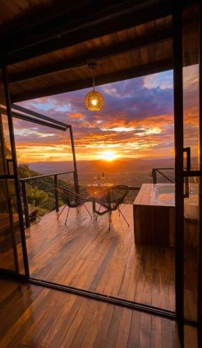 ECO REFUGIO VISTA INFINITA ZEPAL By ORION TRAVEL in Buenavista (Quindio)