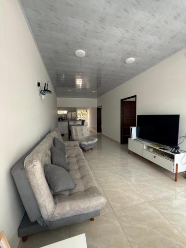. Casa Familiar