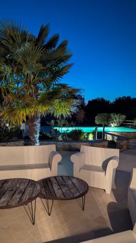 Maison de Campagne de charme avec piscine privée classée 3 étoiles (Maison de Campagne de charme avec piscine privee classee 3 etoiles) in Chateauneuf-sur-Sarthe