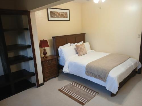 Yellow Leaf Suite in Charlotte Amalie West