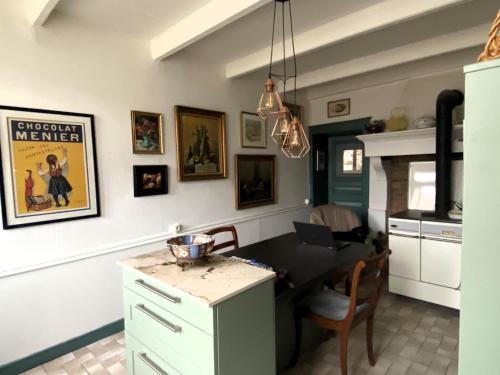 Konyha, Charming and comfortable holiday home in Melay in Melay