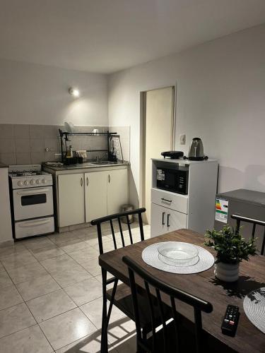 Moderno departamento en Güemes, wifi y Netflix