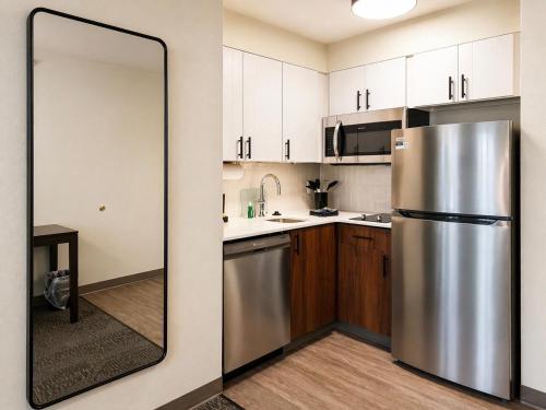 Staybridge Suites Middleton/Madison-West By IHG in Madison külváros