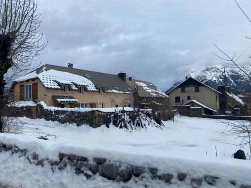 A szálláshely kívülről, Très Grand Gîte équipé à la montagne (Tres Grand Gite equipe a la montagne) in Le Glaizil