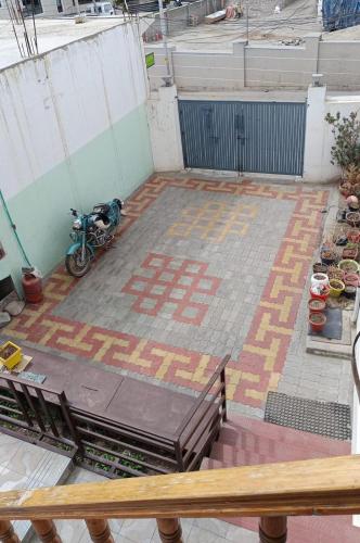 Stendel Villa Fort Road Leh - image 3