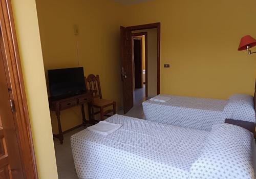 Hostal Restaurante Yagual in Sahagun