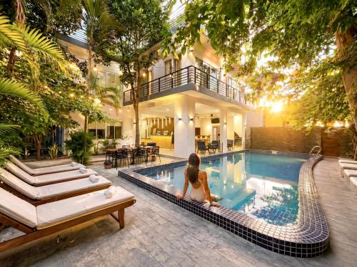 SkyVilla BKK - Pool & Chill - Laundry included - Phnom Penh