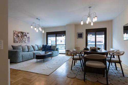 Refined 2 bedroom Luxury in Kalamaria – khách sạn tại Kalamaria