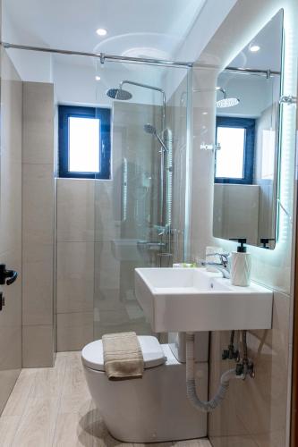 Villa White – Ksamil, OR