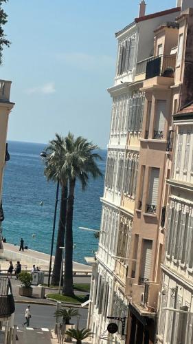 STUDIO LUXE Carré d'Or Cannes - Terrasse - Aperçu mer - 3 personnes - 50m de la Croisette