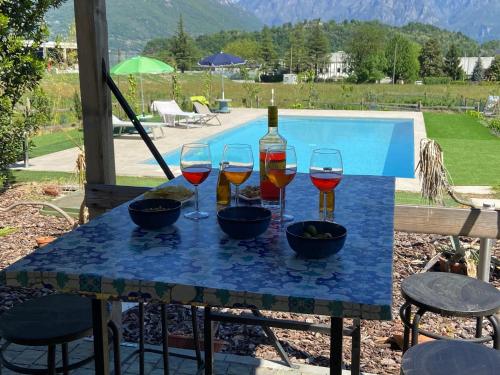 Villa Carlotta Bianca vacation home apartment with swimming Pool