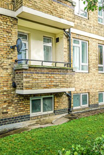 BnBNova - Paddington - 3BR 2BA with Balcony - image 9
