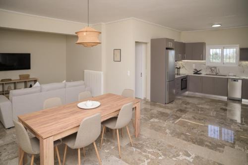 Seaside warm & stylish getaway - Βέλο