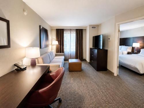 2 double beds