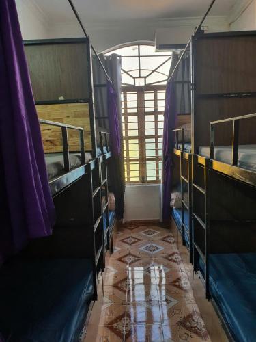 Poem Hostel in Hạ Long