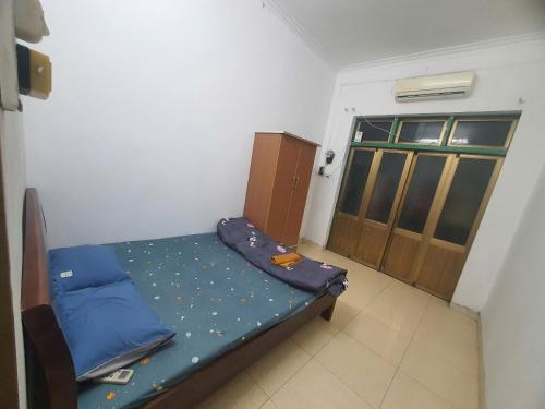 Poem Hostel in Hon Gai Port