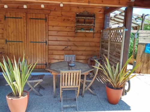 studio nature & jacuzzi in 蒙東