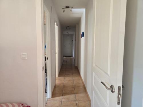 Instalaciones, Apartamento con patio in Velez de Benaudalla