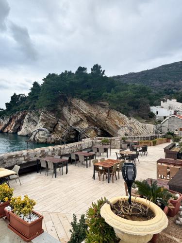 Simple Comfort Apartment in Petrovac