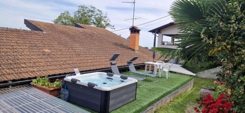 Karstais baseins, piccola Villa La Palma in Colazza
