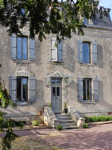 Chambres d'hôtes "Le Petit Cardinal" - proche PuyduFou chambre d'hôte Rorthais