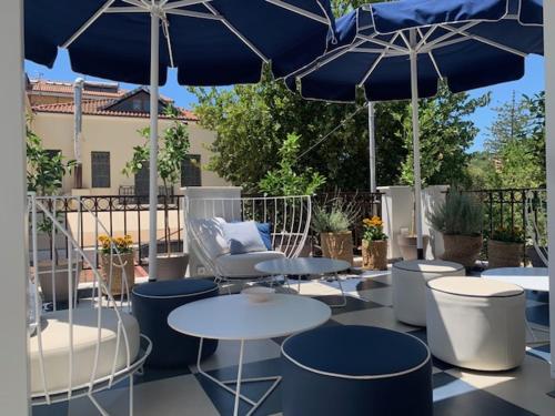 BLUE LUXURY SUITES in Preveza