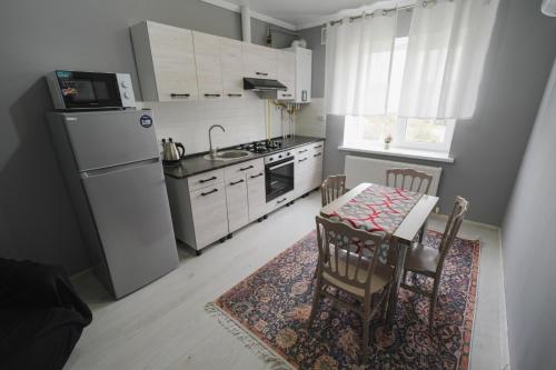 Mark House 4 in Tirnauca