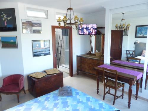 Sandra B&B in Тавіра